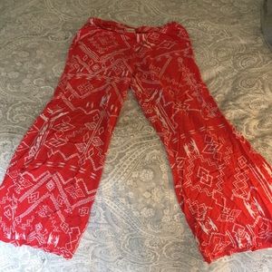 Billabong patterned pants